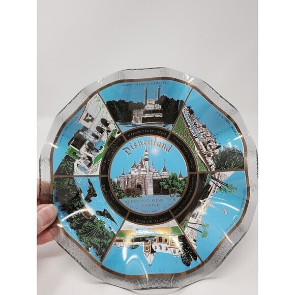 VINTAGE DISNEYLAND GLASS SCALLOP EDGE DISH TRAY WITH BOX HOVER ART - Picture 8 of 14